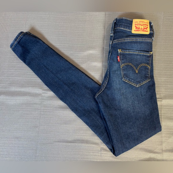 Levi's Denim - Levi’s 720 High Rise Super Skinny Jeans – W25 L32